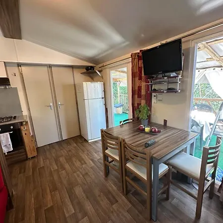 Campingplads Mobil-home Le Montourey Fréjus